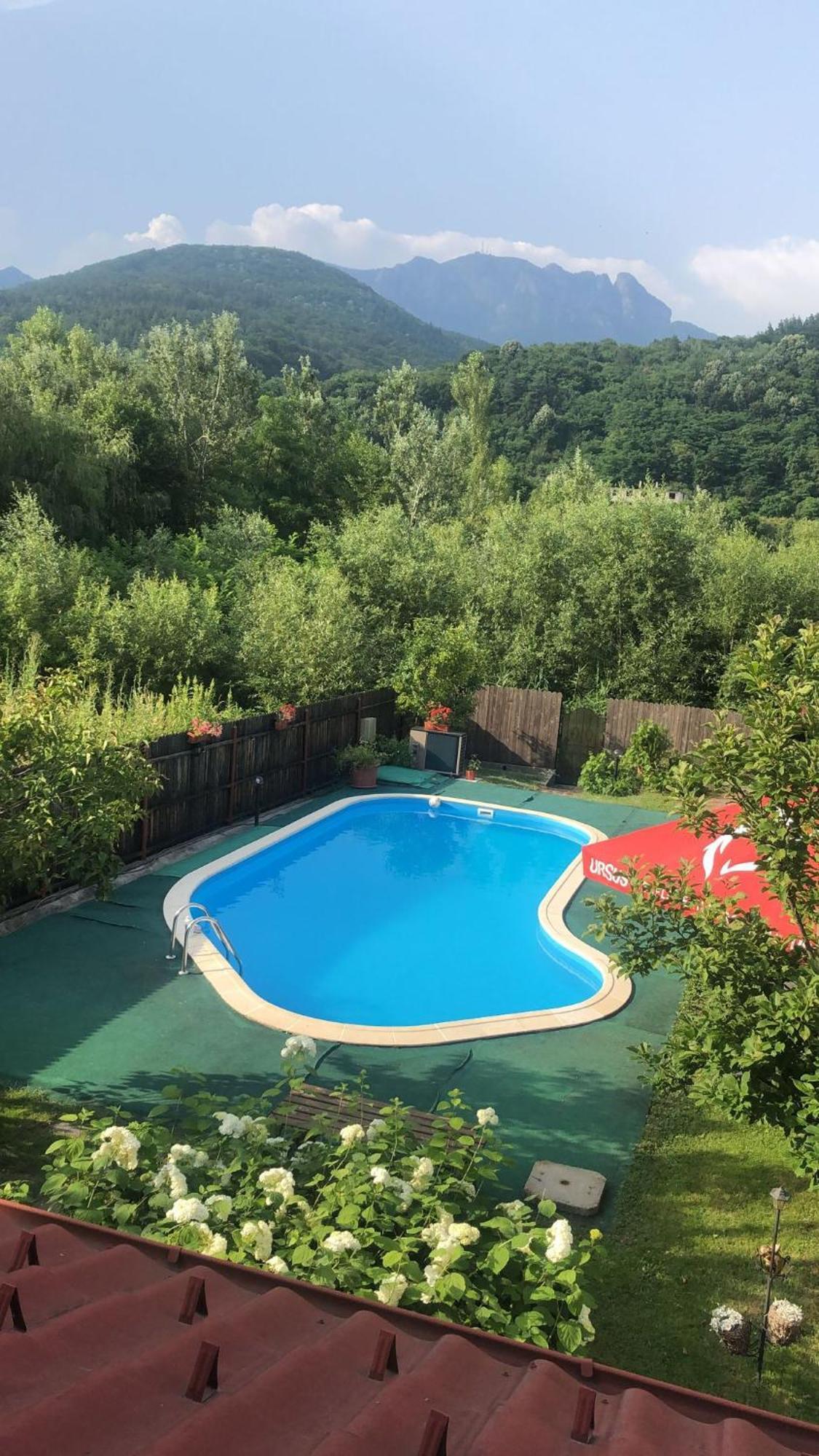 Casa De Vacanta Caciulata Luaran gambar