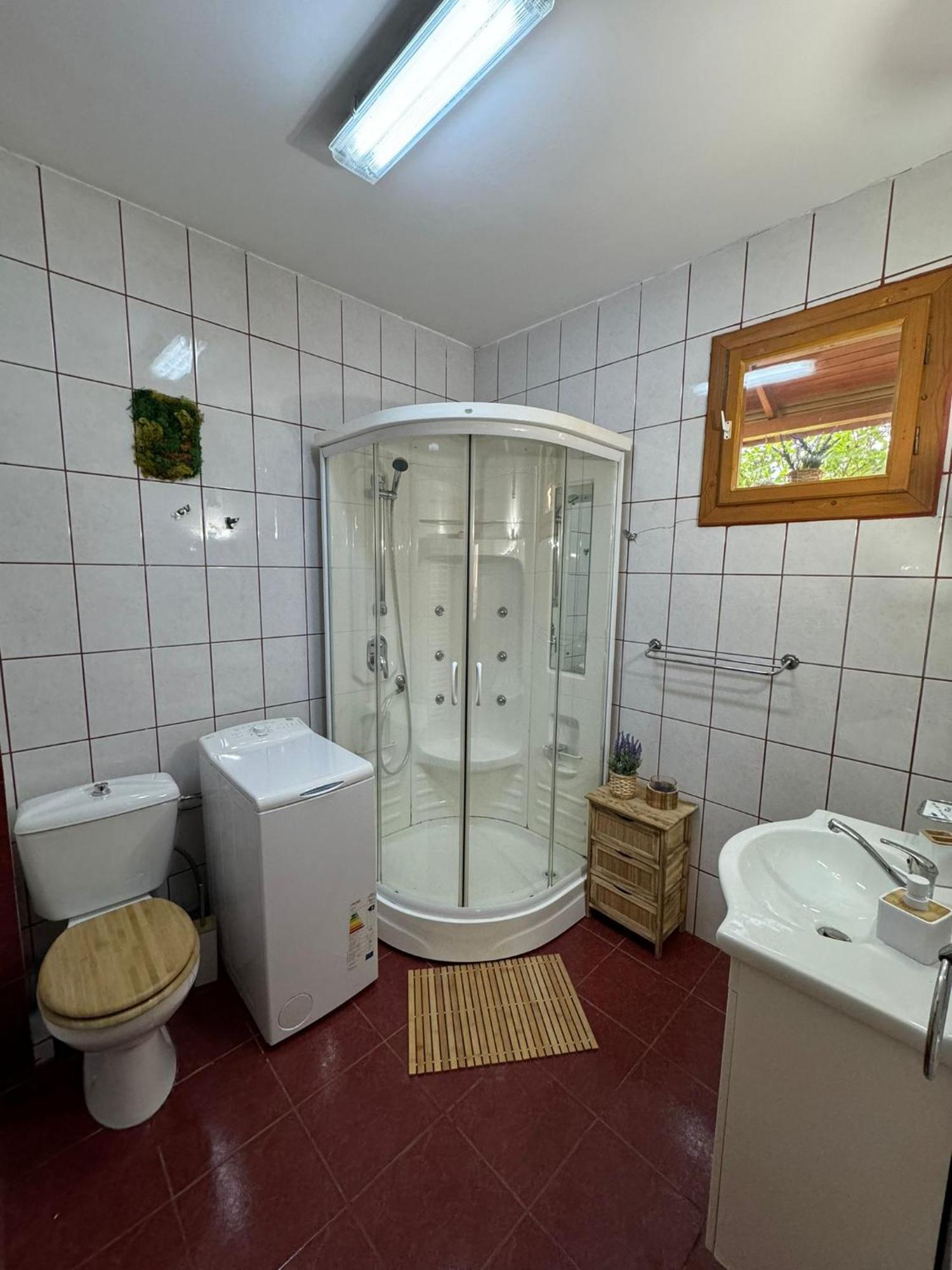 Casa De Vacanta Caciulata Luaran gambar